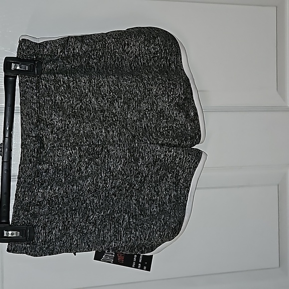 Splash Juniors Heathered Black White Polyester Spandex Running Shorts Athletic L - Picture 2 of 8